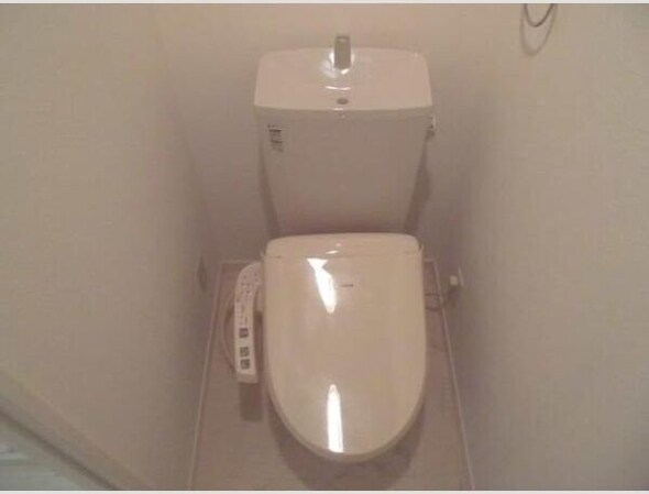 グラード旭ヶ丘の物件内観写真